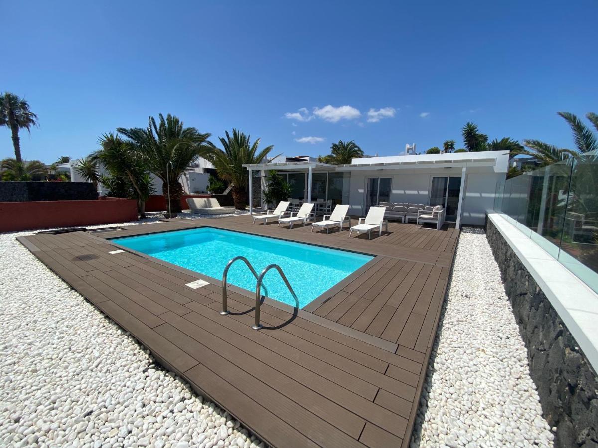 Villa Patricia By Villalia Playa Blanca  Exterior photo